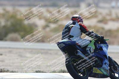 media/Nov-01-2025-CVMA (Sat) [[fc0f7531b8]]/Race 4-500-400-350 Supersport/